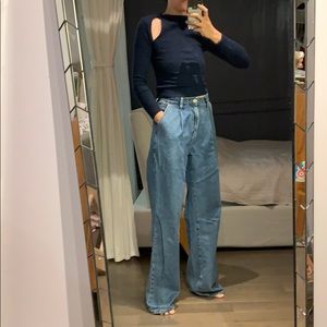 REFORMATION (XS/S) Cutout Crop Top Never Worn